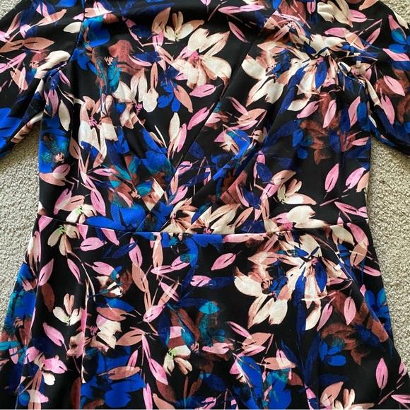 Sabrina Collective ~ Floral Fit and Flare Dress ~ Scoop Neck ~ Size 16W - Picture 3 of 6